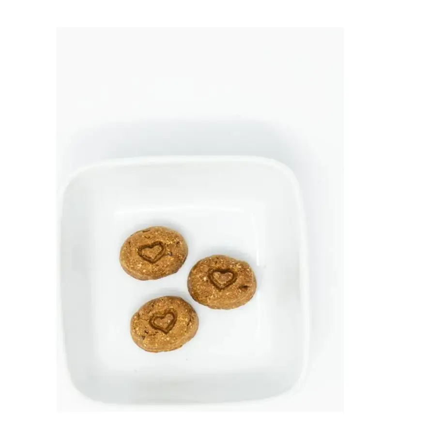 Stella & Chewy’s Raw Coated Biscuits Grass-Fed Beef Recipe